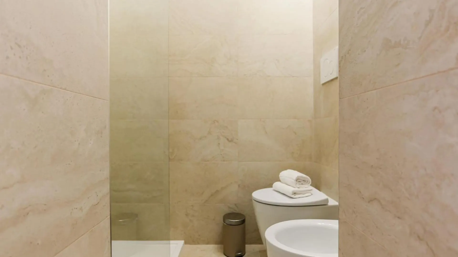 The Best Rent - Loft Near Colonne Of San Lorenzo Milan 0*,  Italy