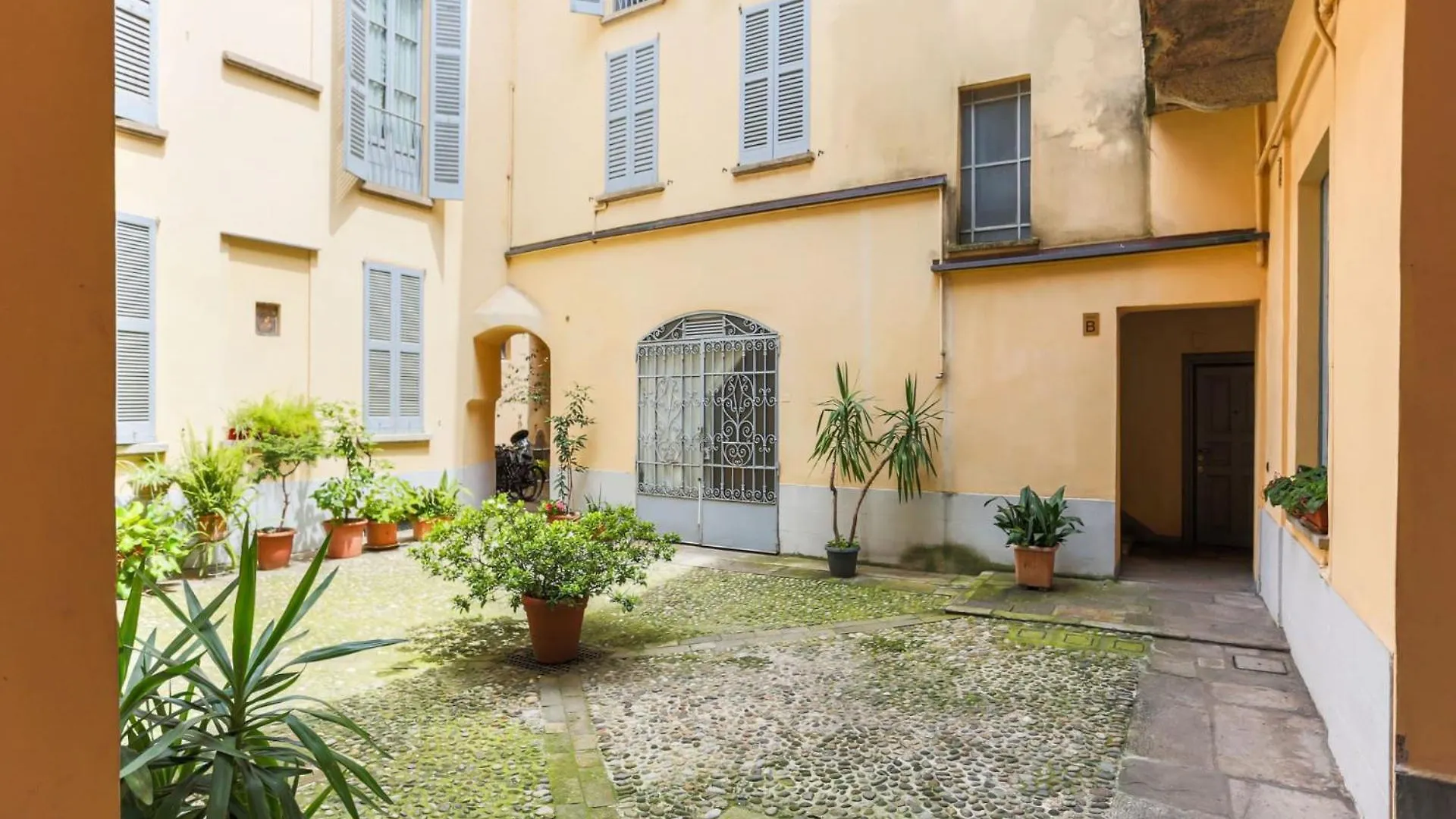 The Best Rent - Loft Near Colonne Of San Lorenzo Milan